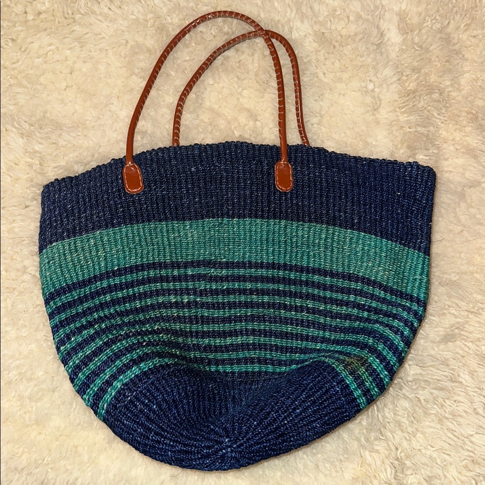 Durable Woven Tote Bag with Leather Handles